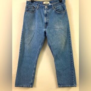 Levi’s 505 Regular Fit Jeans Straight Leg Size 38W x 30L Light Blue

100% cotton